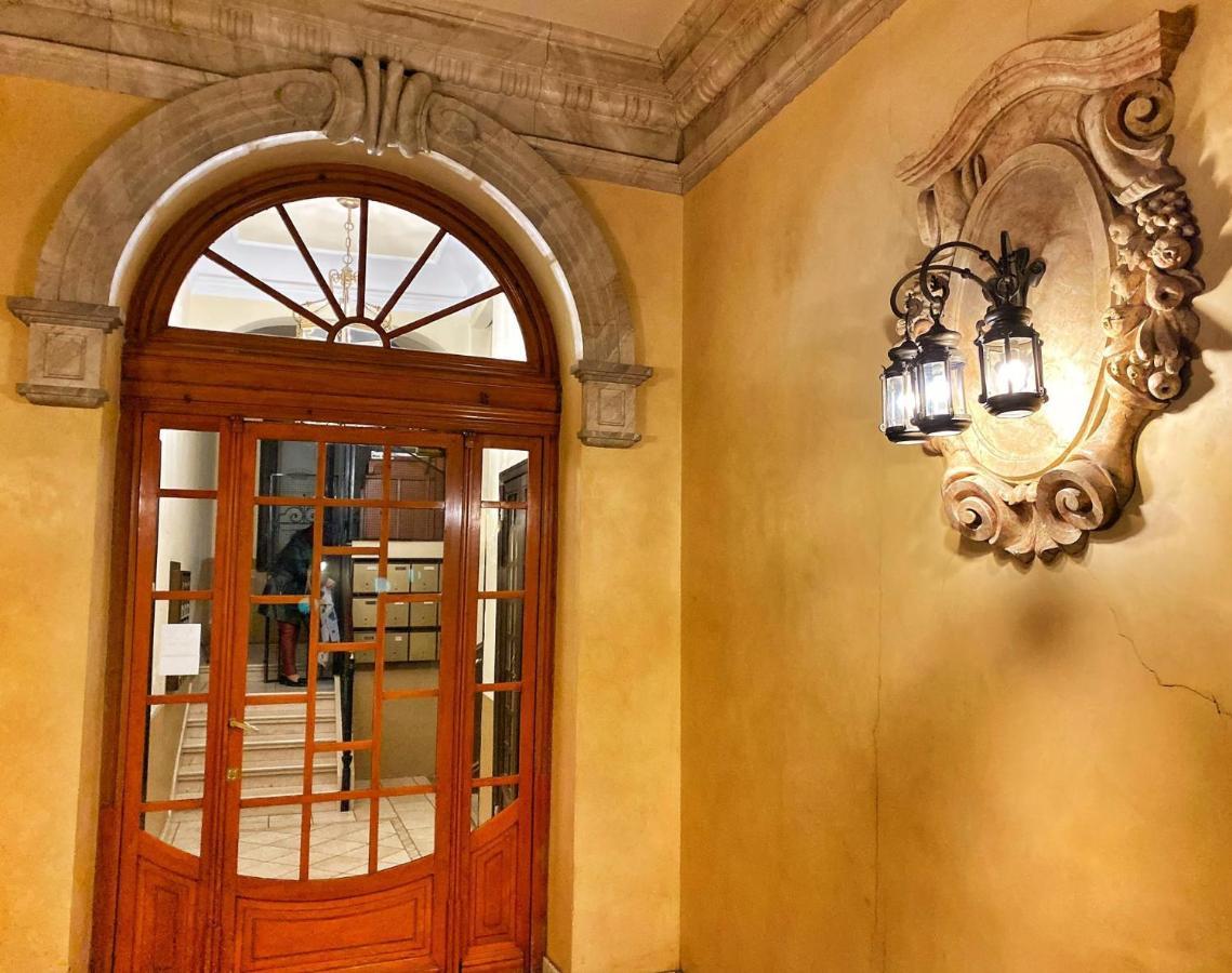 Apartment In Monumental Square Madrid Center المظهر الخارجي الصورة