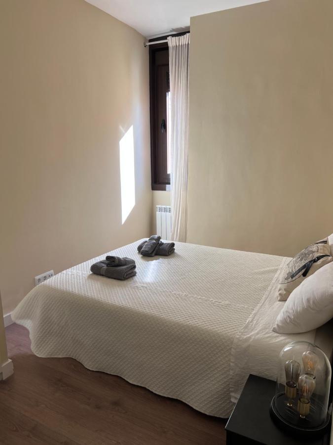 Apartment In Monumental Square Madrid Center المظهر الخارجي الصورة