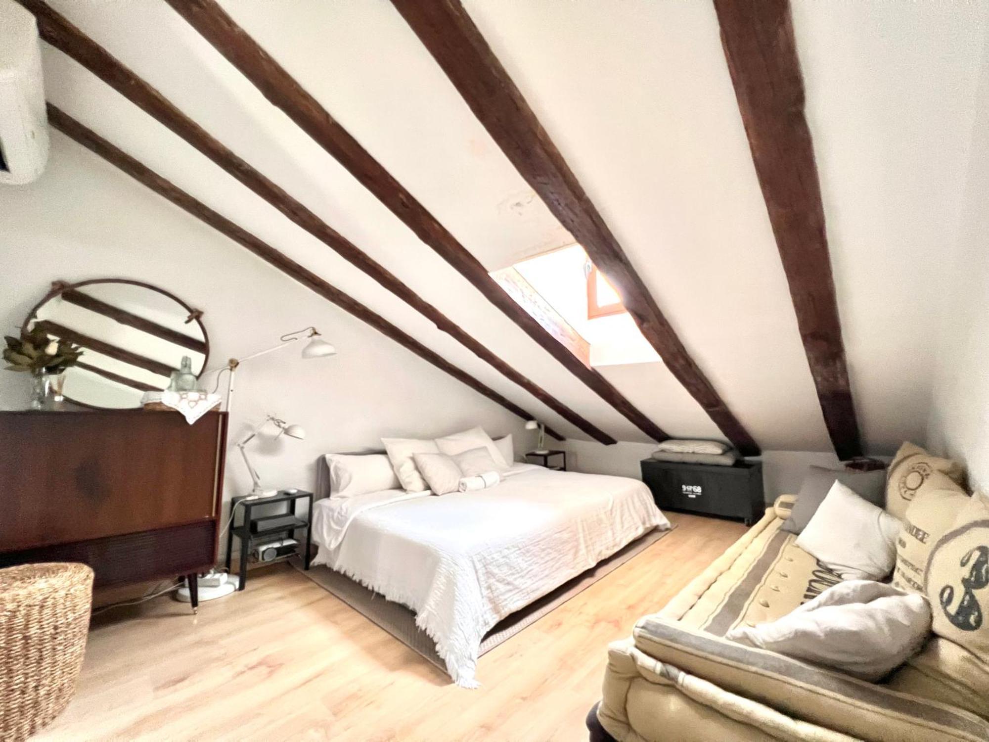 Apartment In Monumental Square Madrid Center الغرفة الصورة
